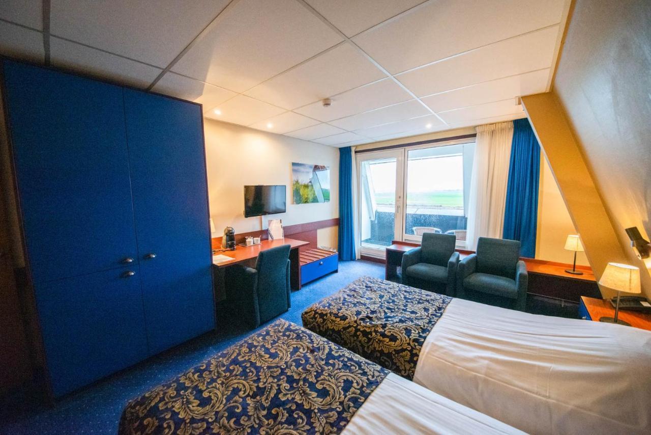 זווארטסלאוס Hotel Zwartewater מראה חיצוני תמונה